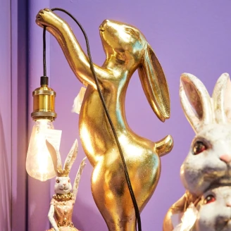 Werner Voss Bordlampe Holding Rabbit Guld Blank-2