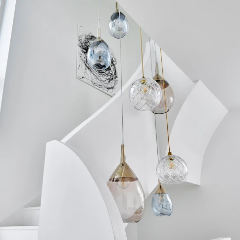 inef1108-ebb-flow-hangande-lampa-m-rowan-crystal-transparent-guld-4-485x485 