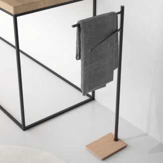 Fritstående Håndklædeholder <strong>Loa</strong>  Sort-Bambus Mat