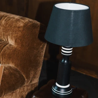 Dutchbone Bordlampe <strong>Virgil</strong>  Sort