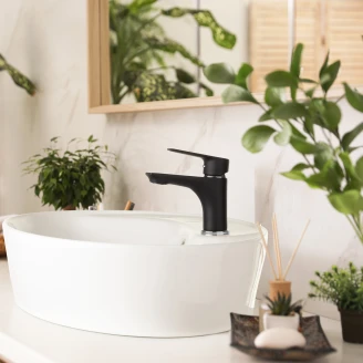 Håndvaskarmatur <strong>Velinor</strong>  Sort & Krom Mat