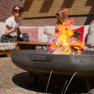 BBQ Sæt med Ildskål Cortenstål med Fod 80 cm, Halvrund Plancha & Halvrundt Grillrist