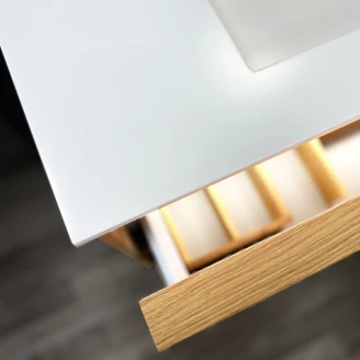 Dobbelt Underskab Ekskär Eg Mat 120 cm med Corian Dobbelt Vask med Skuffeinddeling & LED