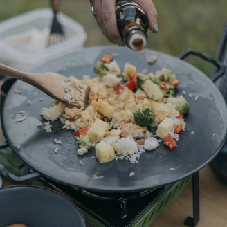 Barebones Stegeplade Wok Ø 38 cm <strong>Cowboy</strong>  Sort