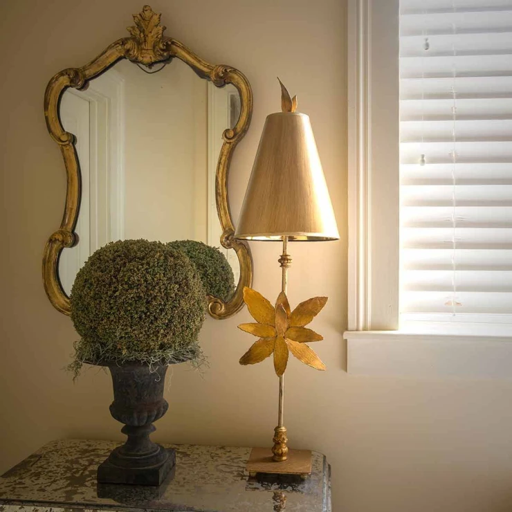 Flambeau Bordlampe Azalea Guld