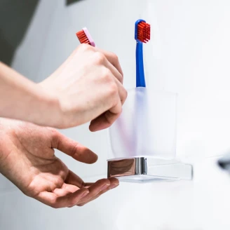 Tandbørsteholder <strong>Zave</strong>  Krom Blank