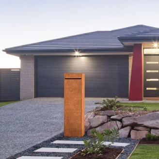 Cortena Postkasse <strong>Buzon</strong>  Cortenstål 120 cm