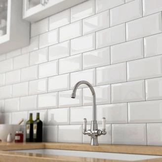 <strong>Premium Biselado</strong>  Facade Hvid Blank 10x20 cm