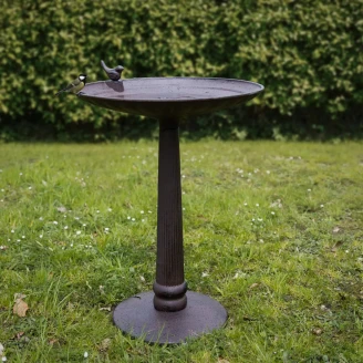 Fuglebad med Fod L <strong>Wingra</strong>  Støbejern