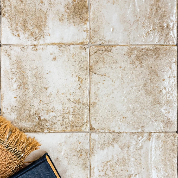 Klinker Whitewash Elfenbensfarvet Skridsikker Mat-Blank Relief 20x20 cm