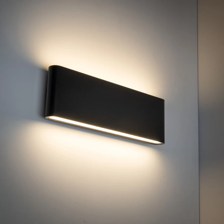 Udendørs Væglampe L Sundby Sort Mat