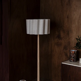 Dutchbone Gulvlampe <strong>Scallop</strong>  Natur