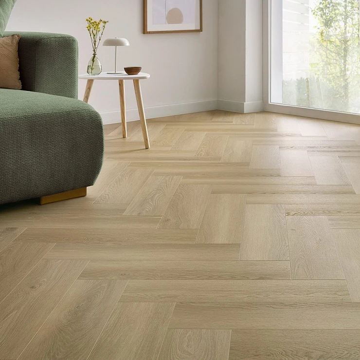 Arbiton Vinylgulv Amaron Herringbone Johannes Oak-Træstruktur 14.8x59 cm
